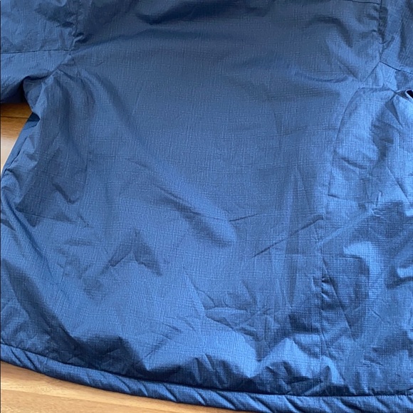 Free Tech Jacket - Picture 7 of 8